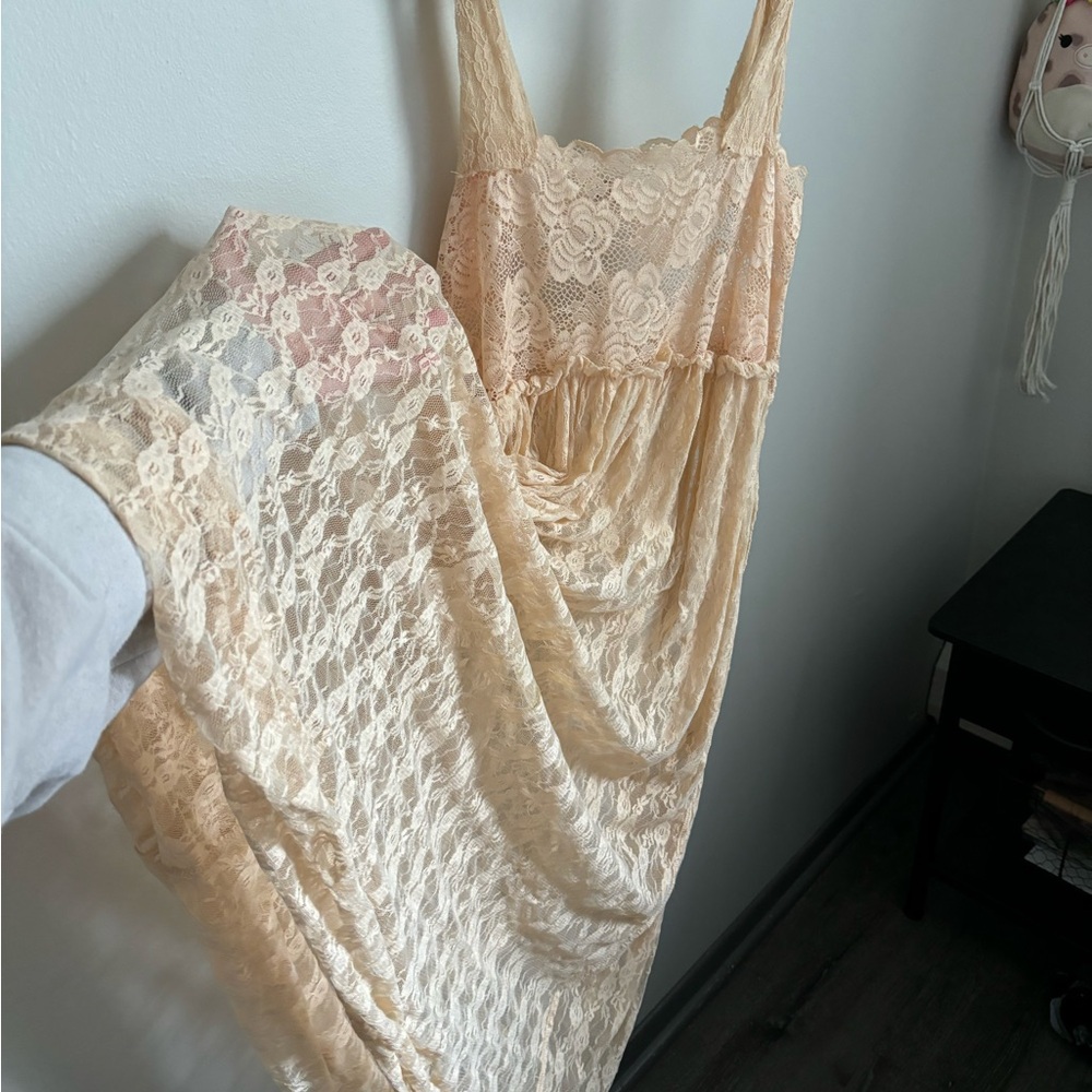 Lace Chemise in Cream